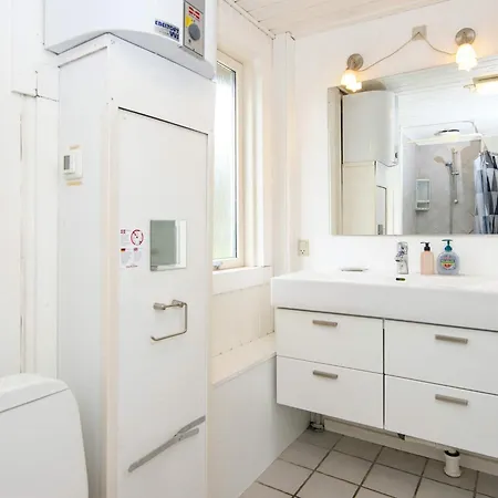 4 Star Holiday Home In Ebeltoft